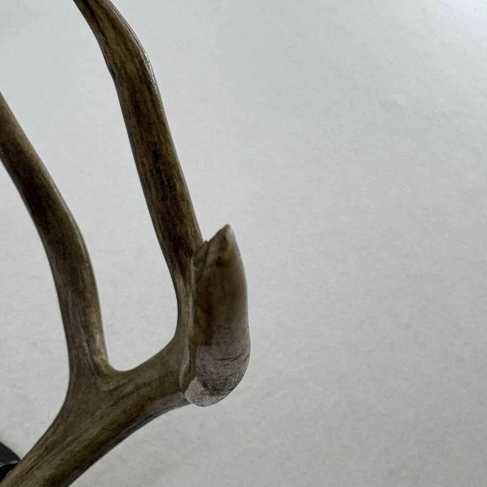 N/A rustic deer